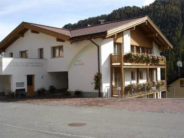 Arch San Martin Hotel Samnaun Bagian luar foto